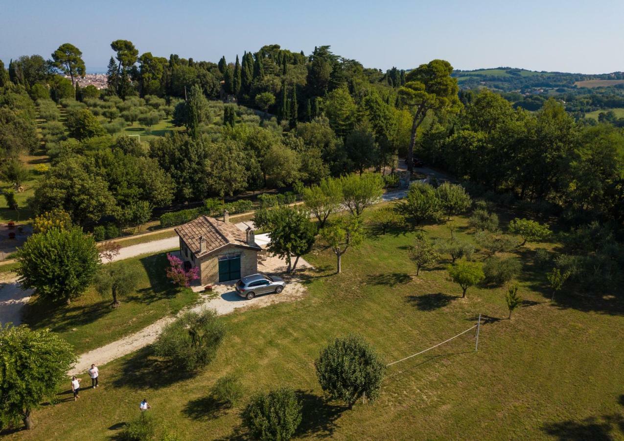 Vila Domus Filmar Pesaro Exteriér fotografie
